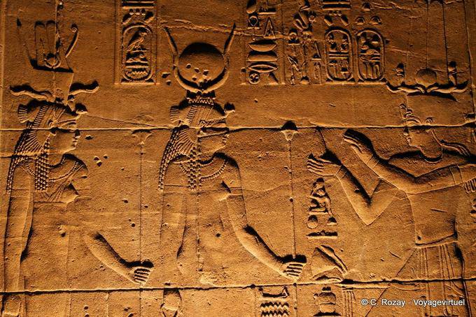 Esculturas de pared, Templo de Philae - Egipto