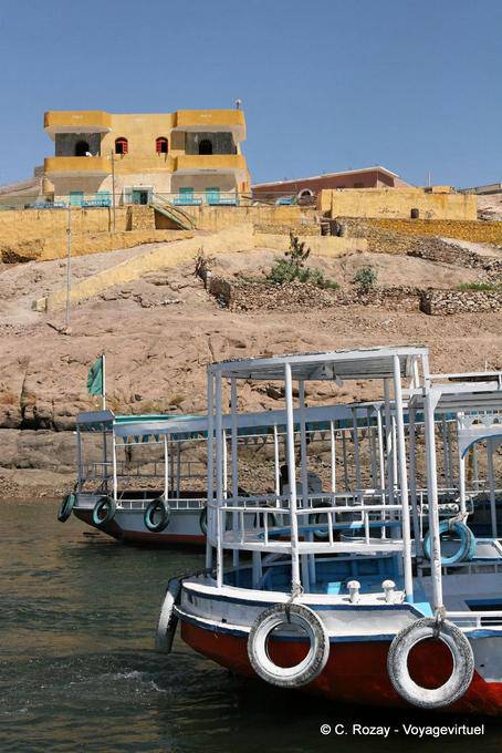 La casa amarilla, Sheyakhah Thalethah Philae - Egipto