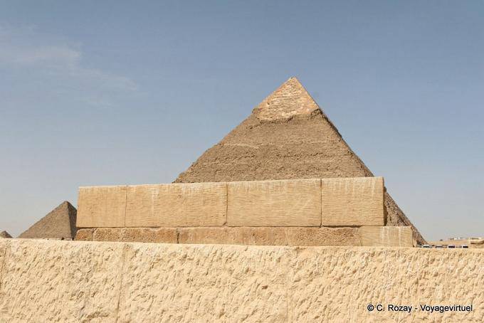 Perspectiva del templo funerario de la pirámide Khafras - Egipto