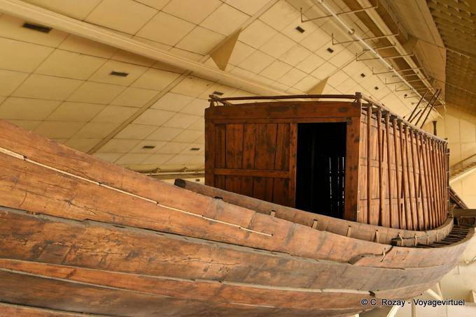 El barco Khufu, madera de cedro, Giza - Egipto