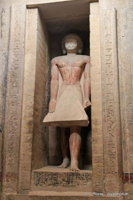 Estatua de la maestría en un nicho, Mastaba de Mereruka, Saqqara - Egipto