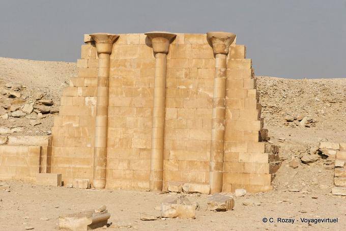 Columnas del Norte Casa con papiro, Zoser, Saqqara - Egipto