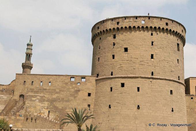 La torre de la Ciudadela de Saladino, El Cairo - Egipto