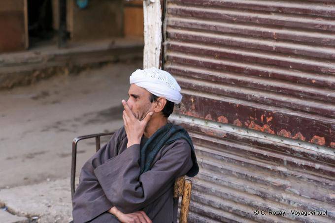 Cara oculta, Luxor - Egipto