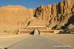 Hatshepsut Hatshepsut Templo de Millones de años en Deir el-Bahari, Egipto.