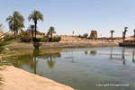 El lago sagrado del templo de Karnak, Egipto.