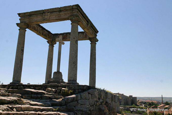 Ávila Humilladero Conocido Como Los Cuatro Postes - España