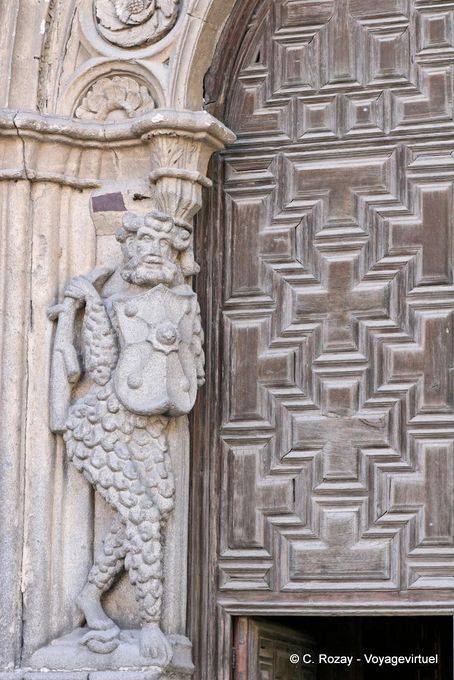 Detalle exterior de la Catedral del Salvador de Ávila - España