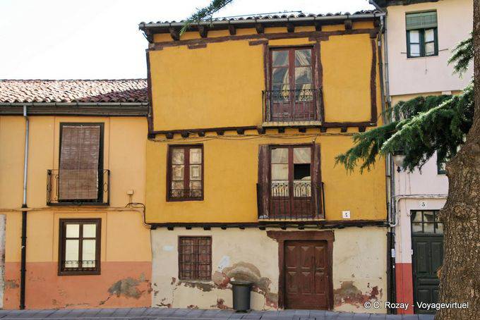 Casa antigua, León - España