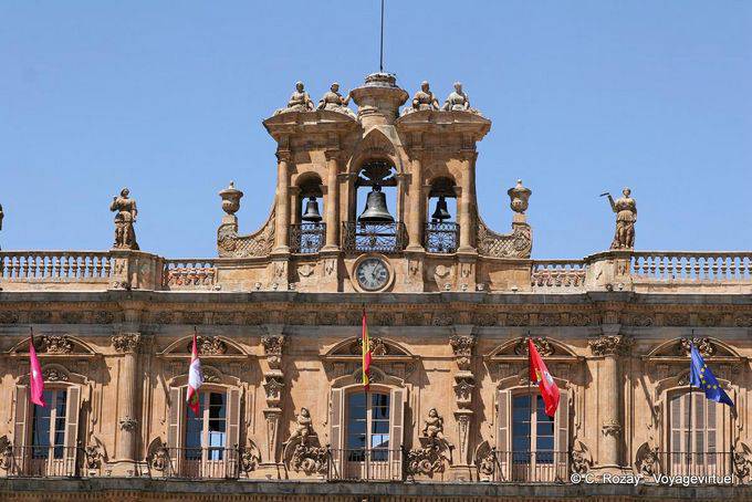 Campanas de la Plaza Mayor de Salamanca - España