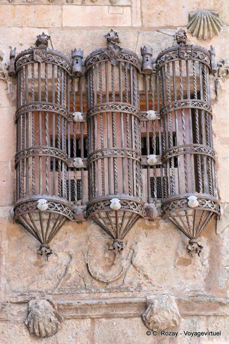 Ferretería de arte, Casa de las Conchas, Salamanca - España