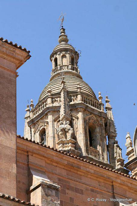 Cerca de la Torre del Gallo, Salamanca - España