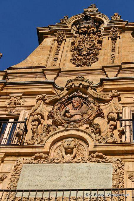 Salamanca, primer plano sobre un detalle de la Plaza Mayor - España