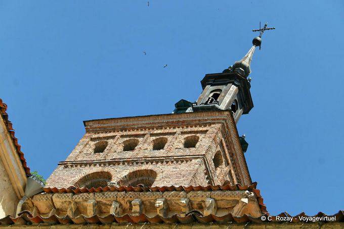 Campanario de la Iglesia de San Martín, Segovia - España
