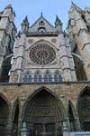 Puerta occidental y rosetón Catedral de León, España.