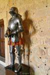 Armor en el hall del Palacio Viejo, Alcázar de Segovia, España.