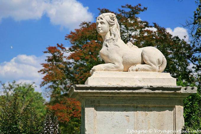 Aranjuez, esfinge estatua, Jardín del Parterre - España