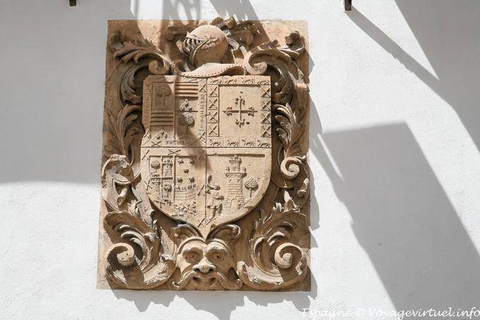 Lorca, escudo de armas en la pared - España