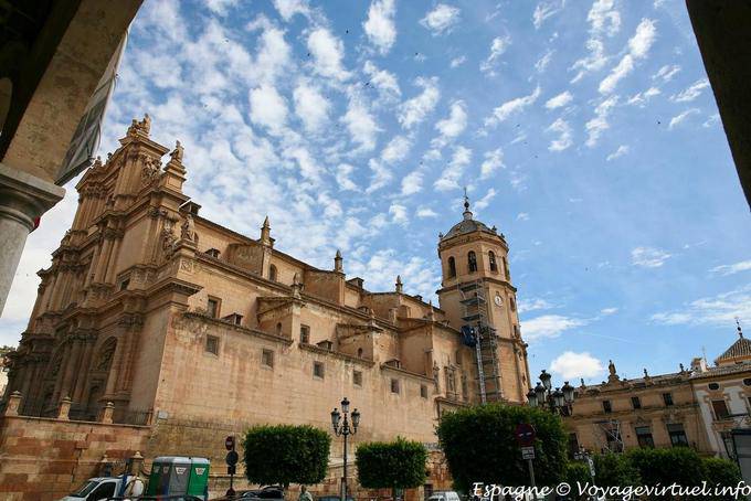 Vista lateral Lorca Colegiata - España
