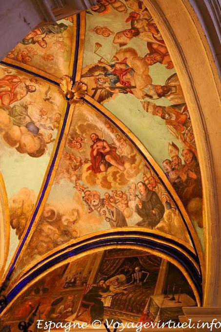 Lorca, cúpula pintada de la Basílica de San Patricio - España