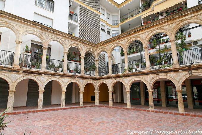 Lorca ruinas en el medio de nueve - España