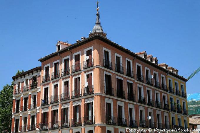 Plaza Puerto de Moros, la calle San Francisco, Madrid - España