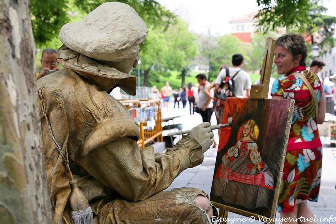 Artista callejero está tomando como Juan Bautista Martínez del Mazo, Prado, Madrid - España