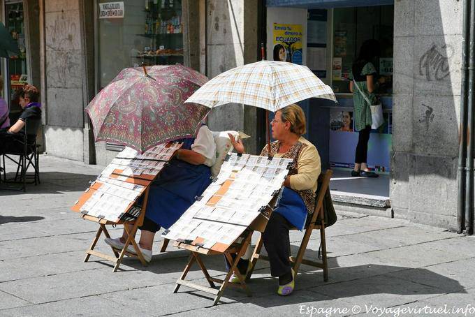 Vendedora de lotería, la Puerta del Sol, Madrid - España