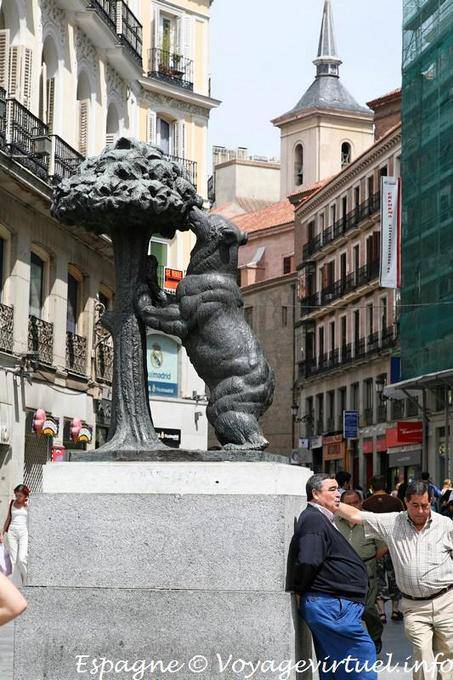 Estatua del oso y el madroño, Antonio Santafe, la Puerta del Sol, Madrid - España
