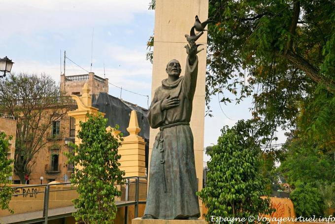 Murcia, pero los pájaros cantar - España