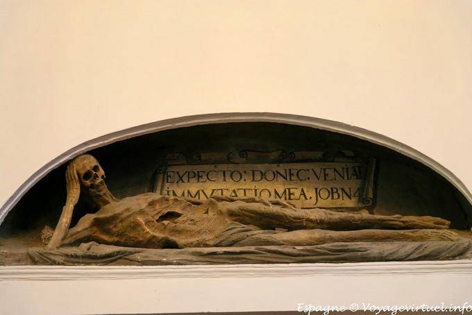 La muerte, el Monasterio de San Juan de los Reyes de Toledo - España