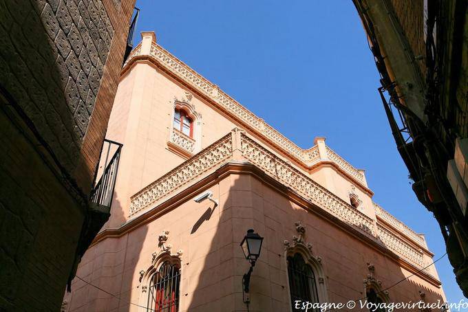 La terraza superior del edificio situado en la esquina de la Plaza de San Agustín y la calle Recoletos, Toledo - España
