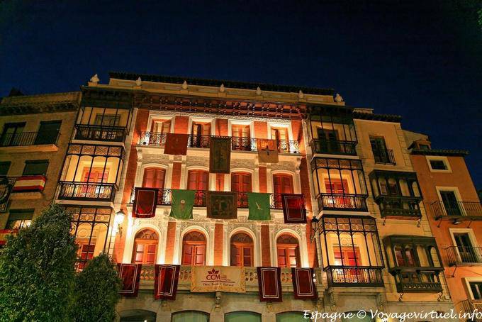 Iluminaciones en la Plaza de Zocodover, Toledo - España