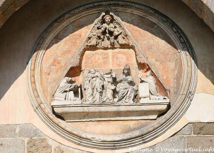 Toledo, Puerte del Sol, la Luna y el Sol - España