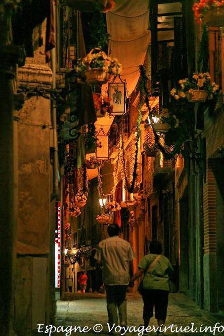 Toledo, Calle Silleria noche - España