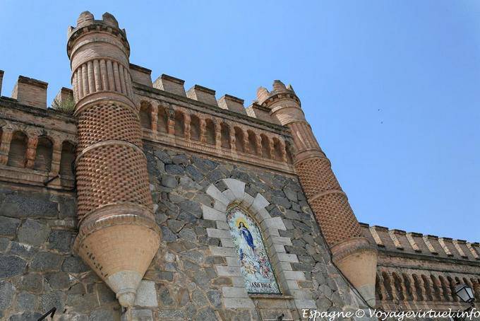 Toledo, torretas de Bisagra - España