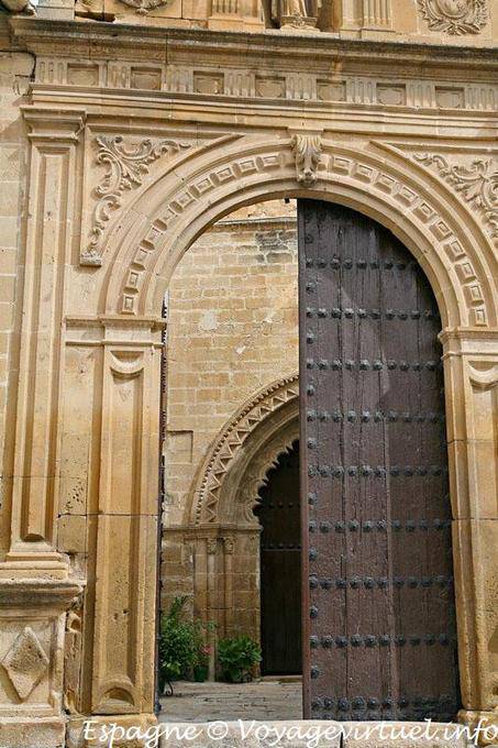 Úbeda, Portada Mudajer Santa Clara - España