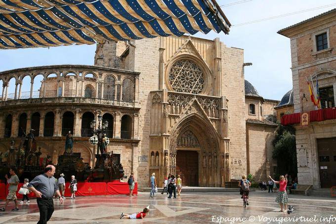 Valencia, plaza de la Catedral, Plaza de la Virgen - España