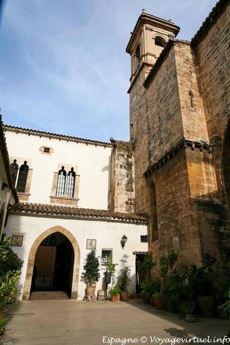 Valencia, Iglesia San Juan del Hospital - España