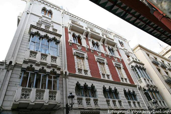 Palace Valencia alrededores de la Calle Seranos - España