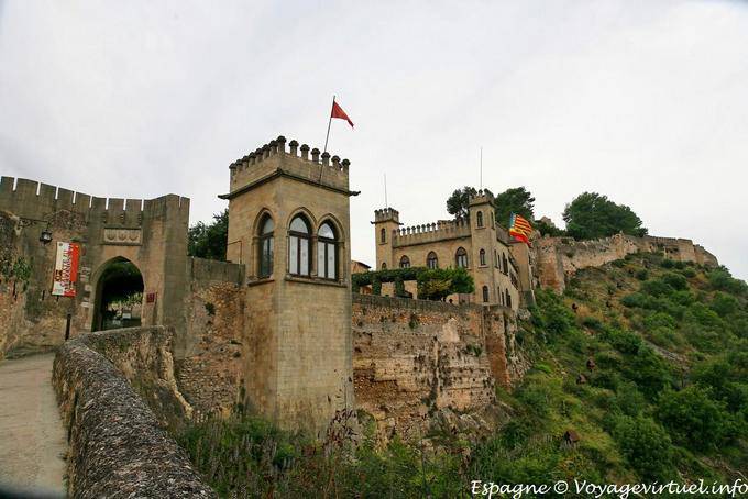 Perspectiva en el lado norte de la fortaleza, Xativa - España