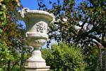 Aranjuez, olla de cabeza en el Jardín del Parterre, España.