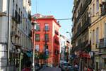 Madrid, Calle Atocha paseo, España.