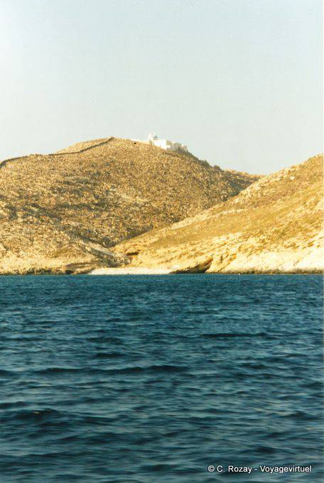 Mar montaña pelada turquesa de las Cícladas, Anafi - Grecia
