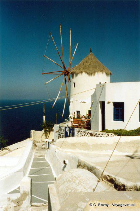 Moulin à Oia, Santorini, Grecia