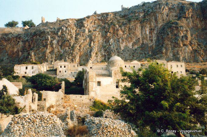 Monemvassia ciudad fortifiéee - Grecia