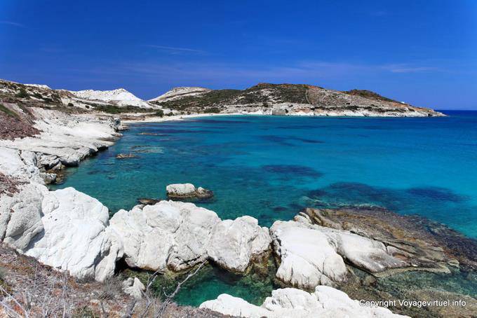 Kimolos, vistas a la playa de Prassa - Grecia
