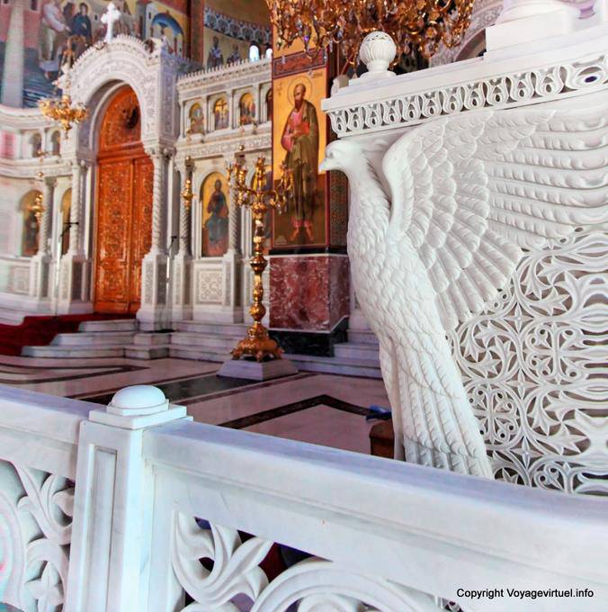 Pireo, Agia Triada, de mármol blanco - Grecia