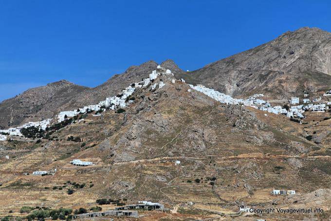 Serifos, Hora, panorama de la aldea de la montaña - Grecia