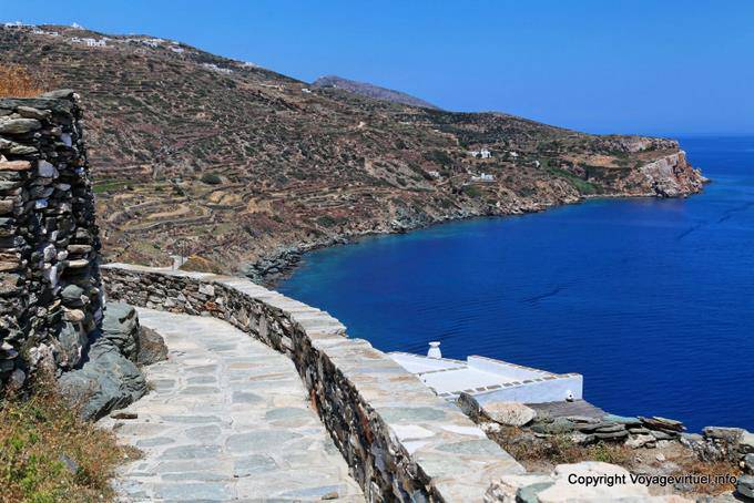 Sifnos, Kastro, escenario de la pasarela - Grecia